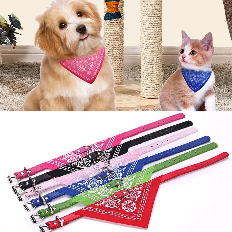 Bandana en Cuir PU Motif Cachemire pour Chien et Chat