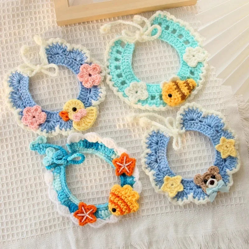 Collier Bavoir Décoratif Fleurs pour Chien et Chat